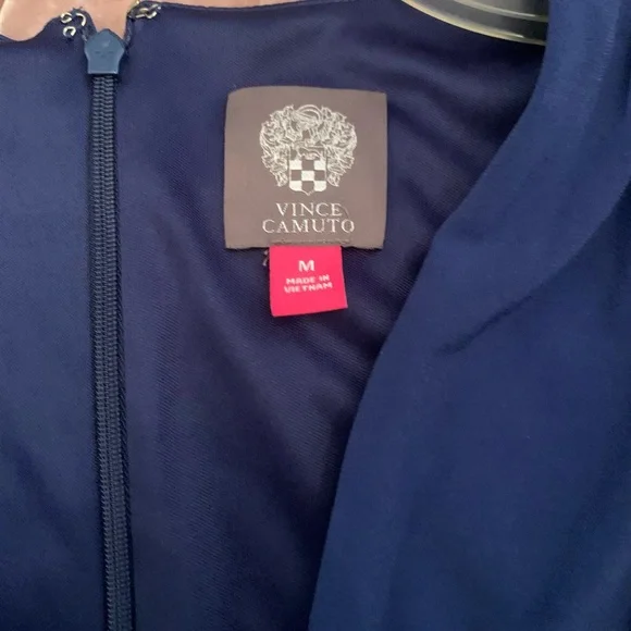 Jumpers - Picture 2 of 7